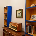 La Casa Di Famiglia